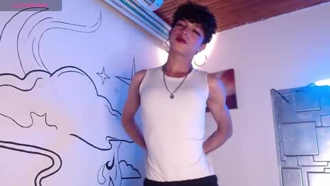 trinity_knox online show from November 17, 4:57 pm