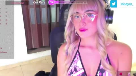 Snapshot of trinitych_ chatting on May 10, 1:38 pm trinitych_ online show from May 10, 1:38 pm
