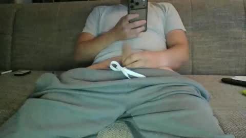 Snapshot of triorio95 chatting on May 17, 10:28 pm triorio95 online show from May 17, 10:28 pm