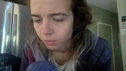 trippybb222 online show from October 2, 8:16 pm