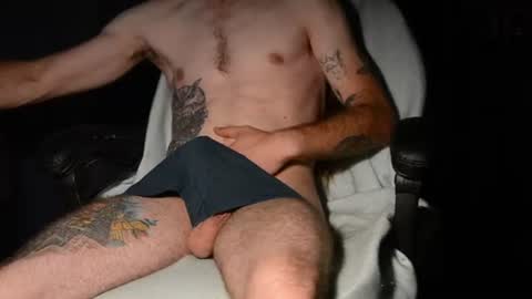 Snapshot of tripstocum chatting on June 15, 2:03 am FluideAmer online show from June 15, 2:03 am