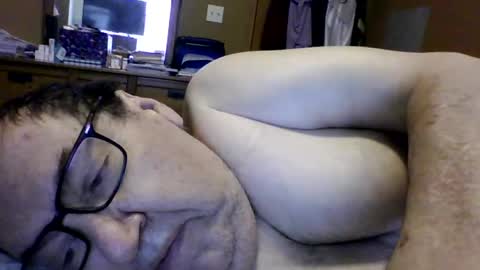 Snapshot of trisha3131 chatting on June 17, 3:35 pm trisha3131 online show from June 17, 3:35 pm