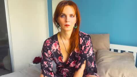 Trista online show from March 11, 1:33 am