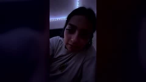 Snapshot of tristianmarie chatting on June 26, 3:44 am tristianmarie online show from June 26, 3:44 am