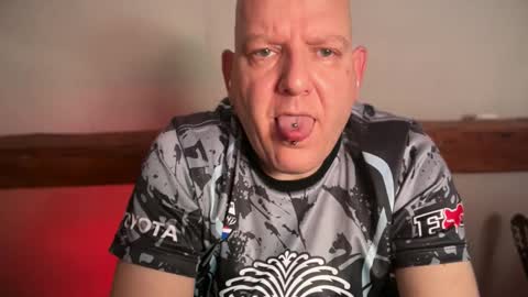 Snapshot of tritonspace chatting on April 8, 3:23 pm Triton online show from April 8, 3:23 pm