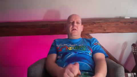 Snapshot of tritonspace chatting on April 9, 2:55 pm Triton online show from April 9, 2:55 pm