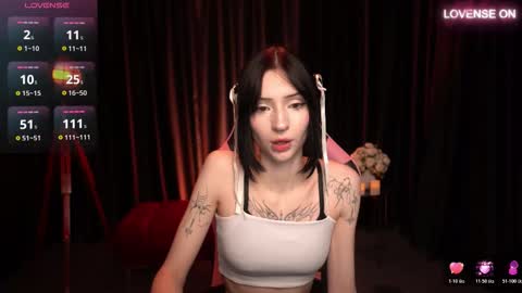 trix_void online show from October 31, 10:05 am