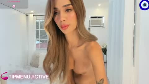 Snapshot of trixieemerald chatting on July 25, 11:57 pm trixieemerald online show from July 25, 11:57 pm