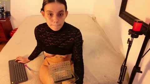 trixx_01 online show from November 16, 12:49 am