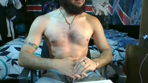 Andrew online show from December 19, 7:43 pm