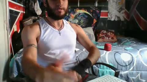 Snapshot of trizquelmen chatting on July 15, 5:18 pm Andrew online show from July 15, 5:18 pm