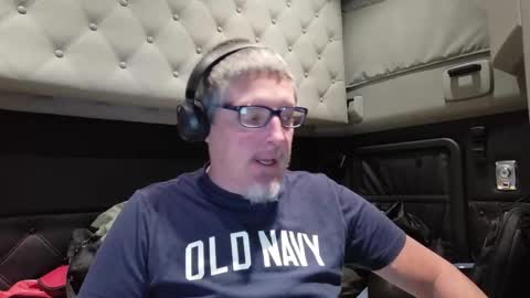 Snapshot of trkdrvr4you chatting on November 4, 1:48 am TiggerLover73 online show from November 4, 1:48 am