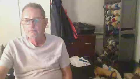 Troffer online show from April 2, 3:26 am