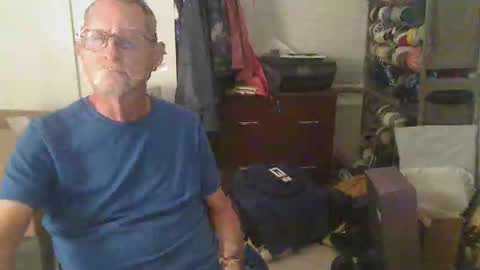 Snapshot of troffer1020 chatting on May 15, 2:07 am Troffer online show from May 15, 2:07 am