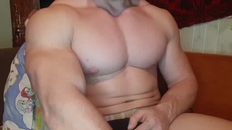 Snapshot of troncq chatting on January 23, 6:24 pm Troncq online show from January 23, 6:24 pm