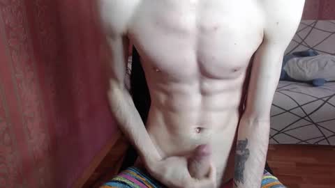 Snapshot of trone41 chatting on March 7, 6:24 am I POST MY FUCKING VIDEOS AND PICS online show from March 7, 6:24 am