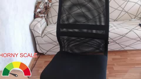 Snapshot of trone41 chatting on April 22, 10:17 am I POST MY FUCKING VIDEOS AND PICS online show from April 22, 10:17 am