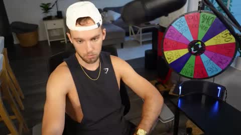 Troy Green online show from November 4, 10:20 pm