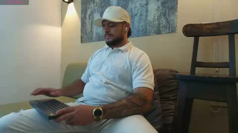 Troy online show from May 2, 1:54 am
