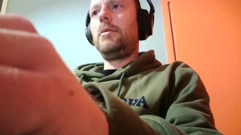 Snapshot of truble_78 chatting on March 5, 6:23 pm truble_78 online show from March 5, 6:23 pm