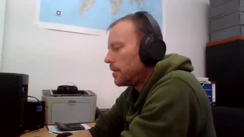 Snapshot of truble_again chatting on May 26, 8:32 am truble_again online show from May 26, 8:32 am
