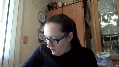 Snapshot of truckerswifetobe chatting on January 12, 5:18 pm TruckersWifeToBe online show from January 12, 5:18 pm