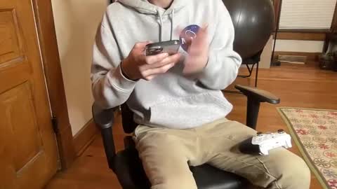 Treistoph online show from December 15, 9:35 am