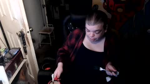 Snapshot of ts_anne chatting on June 23, 9:07 am Anne online show from June 23, 9:07 am