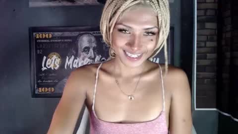 Lexi Fox online show from March 22, 11:30 pm