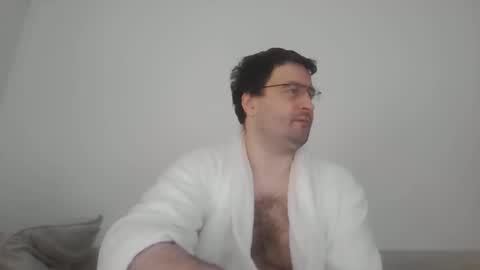 Snapshot of tsartan111 chatting on March 13, 9:27 am tsartan111 online show from March 13, 9:27 am