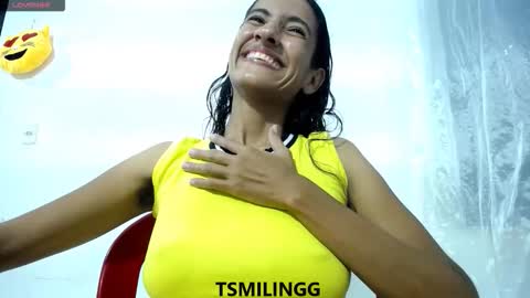 Snapshot of tsmilingg chatting on February 3, 10:59 pm Dulce online show from February 3, 10:59 pm