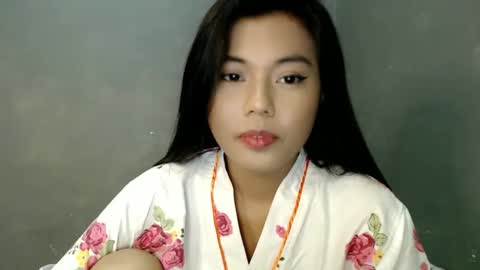 Snapshot of tspaulyn chatting on February 13, 7:03 am Paulyn online show from February 13, 7:03 am