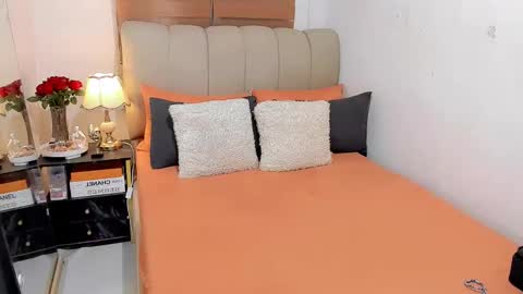 Graciella online show from January 10, 2:57 am