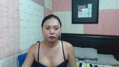 Snapshot of tssimplycutiets chatting on May 5, 10:45 am Kirei online show from May 5, 10:45 am
