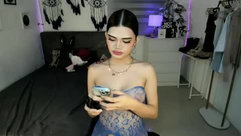 tstoni_talks online show from June 7, 4:00 pm