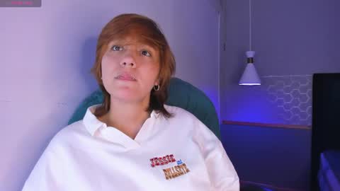 Snapshot of tsuki_maru chatting on July 22, 8:33 pm Maru online show from July 22, 8:33 pm