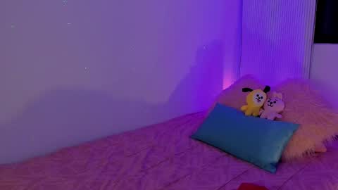 Tsuky online show from December 12, 2:37 am