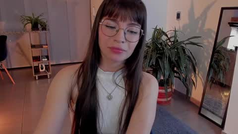 Tsuky online show from February 6, 2:33 am