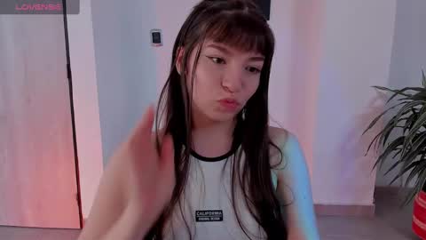 Tsuky online show from March 8, 4:17 pm