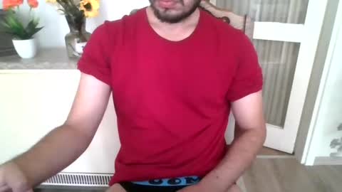 Snapshot of ttheman99 chatting on June 25, 9:25 am ttheman99 online show from June 25, 9:25 am