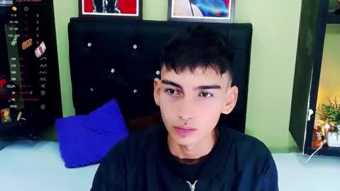 ttimy online show from January 26, 8:02 pm