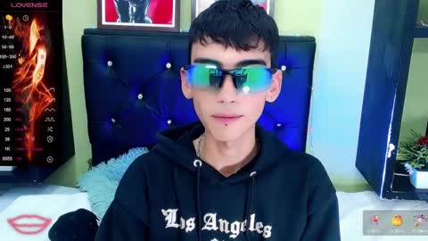 ttimy online show from February 22, 11:46 pm