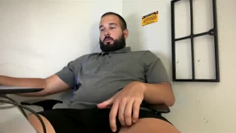 Snapshot of tuamante000 chatting on April 25, 3:42 pm Stimulation make me Cum in Public or in Pvt online show from April 25, 3:42 pm