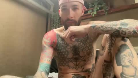 Snapshot of tuhands chatting on March 5, 10:00 am Tuhands online show from March 5, 10:00 am