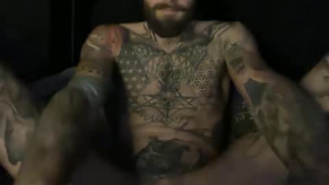 Snapshot of tuhands chatting on October 29, 7:21 am Tuhands online show from October 29, 7:21 am