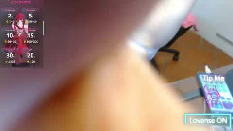Snapshot of tulunaroja chatting on September 25, 8:12 pm tulunaroja online show from September 25, 8:12 pm