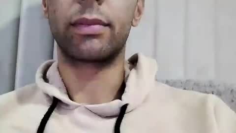 Snapshot of tunisiensexyguy chatting on January 19, 4:25 pm TunisienSexyGuy online show from January 19, 4:25 pm