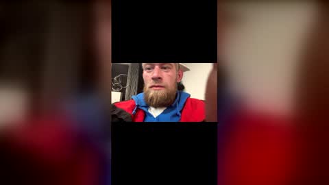 Snapshot of turkeyjerky92 chatting on February 9, 5:11 am turkeyjerky92 online show from February 9, 5:11 am