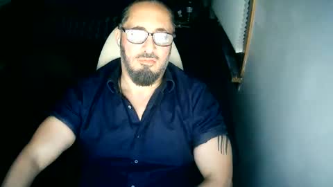 tuscan_taurus online show from June 6, 8:52 am