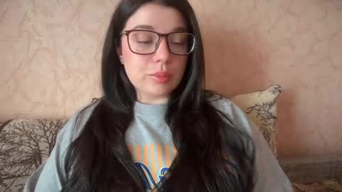 Snapshot of tutti_frutti_ chatting on May 5, 6:32 am Ariana online show from May 5, 6:32 am